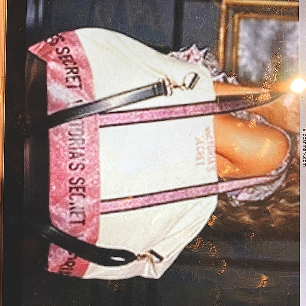 Victoria’s Secret Weekender bag NWT